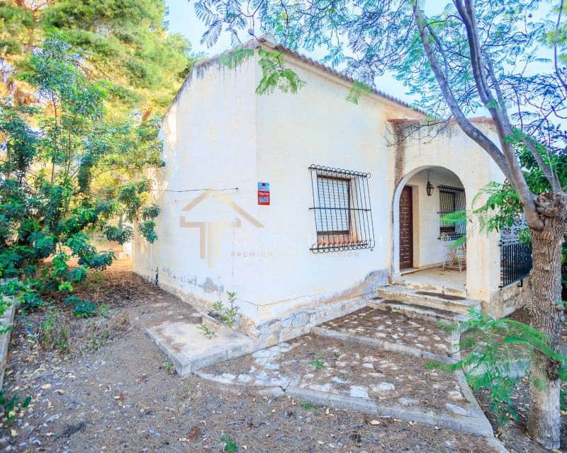 Chalet de 8 habitaciones en Los Balcones en venta con piscina - 550.000 € (Ref: 7826973)