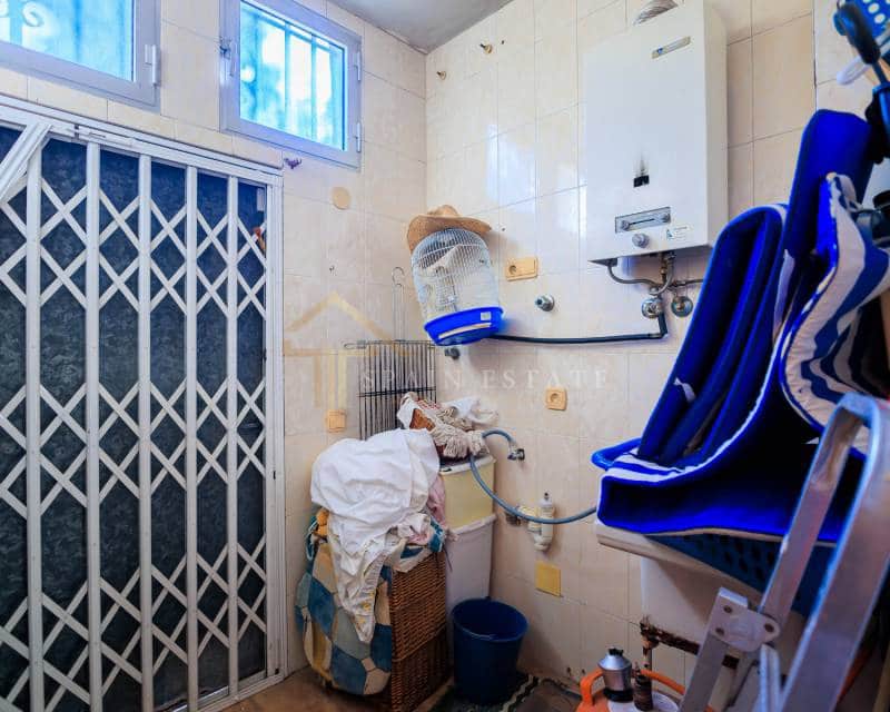 Chalet de 8 habitaciones en Los Balcones en venta con piscina - 550.000 € (Ref: 7826973)