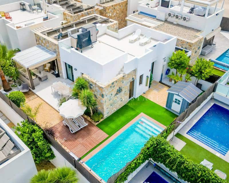 3 sypialnia Willa do wynajęcia w Orihuela Costa z basenem garażem - 2 400 € (Ref: 7839052)