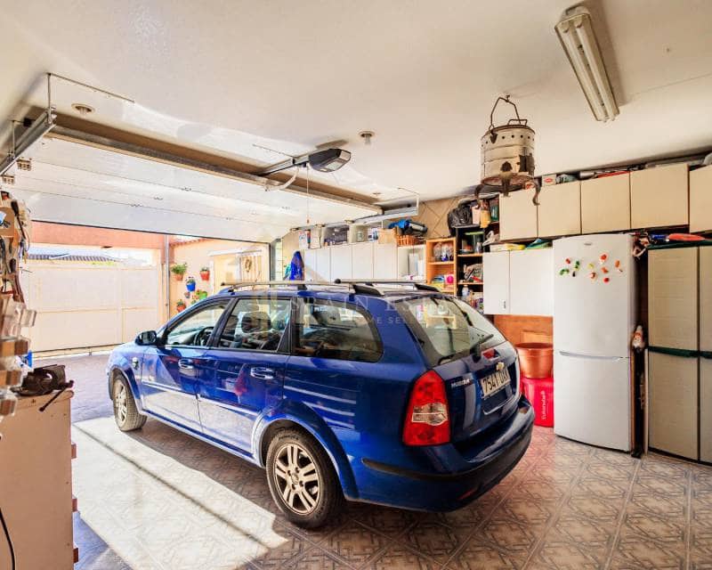 3 bedroom Villa for sale in Orihuela Costa with pool garage - € 550,000 (Ref: 8002641)