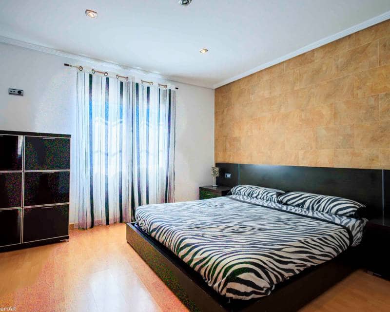 Chalet de 3 habitaciones en Los Balcones en venta con piscina garaje - 380.000 € (Ref: 8131752)