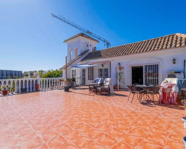 4 bedroom Villa for sale in La Regia, Orihuela with garage - € 850,000 (Ref: 8145874)