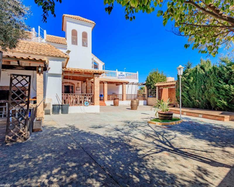 4 bedroom Villa for sale in Orihuela Costa with garage - € 850,000 (Ref: 8145874)