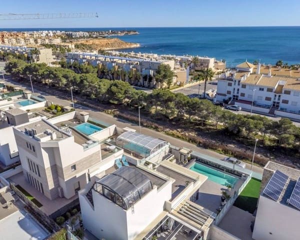 3 soveværelse Villa til salg i Campoamor, Orihuela med swimmingpool - € 1.250.000 (Ref: 8148083)
