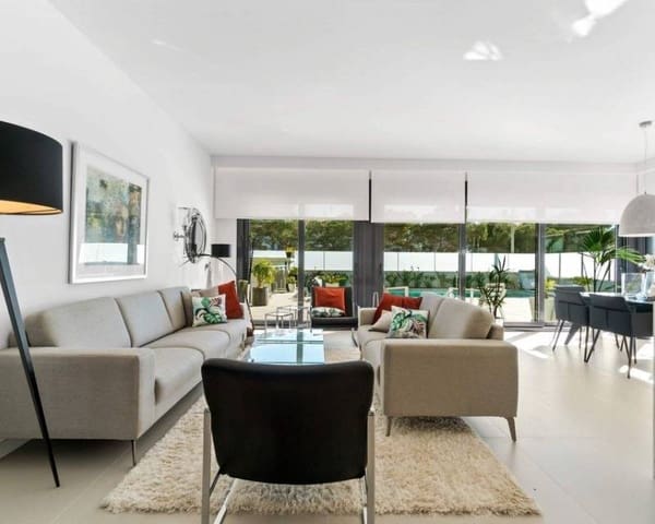 3 soveværelse Villa til salg i Campoamor, Orihuela med swimmingpool - € 1.250.000 (Ref: 8148083)