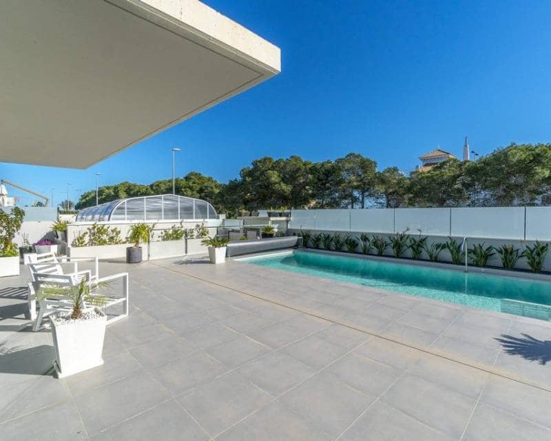 3 soveværelse Villa til salg i Orihuela Costa med swimmingpool - € 1.250.000 (Ref: 8148083)