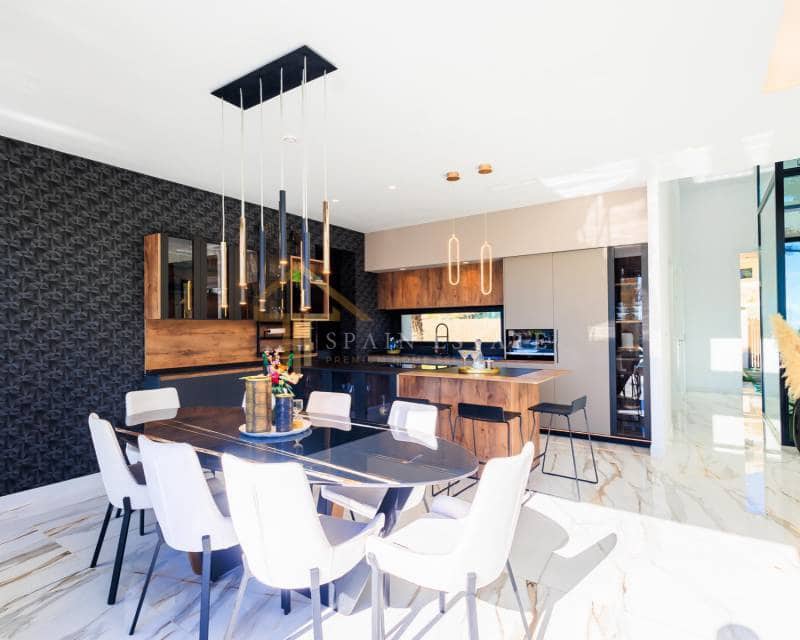 4 bedroom Villa for sale in Las Colinas Golf with pool garage - € 2,880,000 (Ref: 8148090)