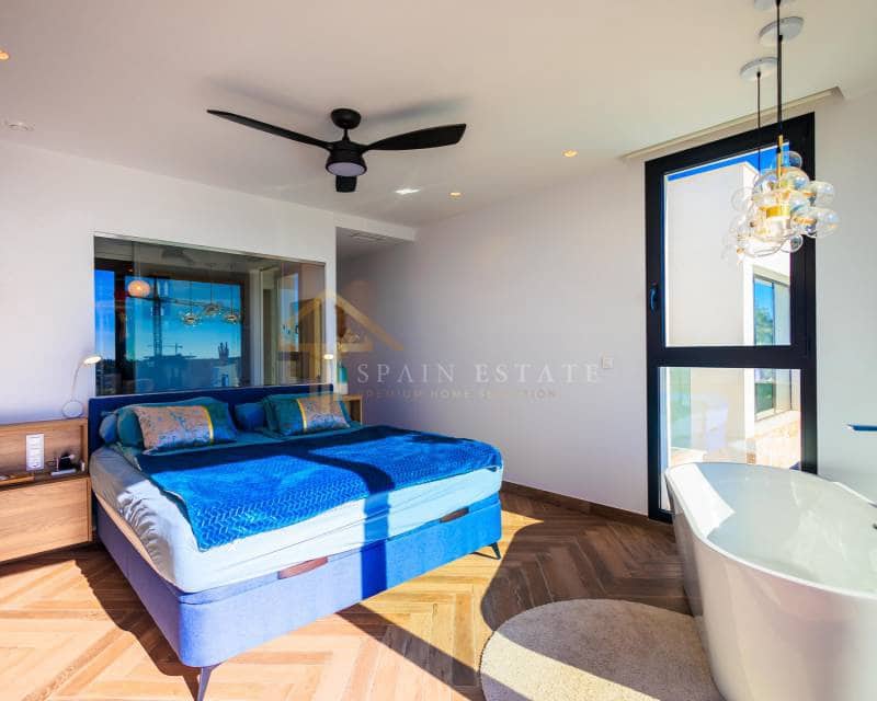 4 bedroom Villa for sale in Las Colinas Golf with pool garage - € 2,880,000 (Ref: 8148090)