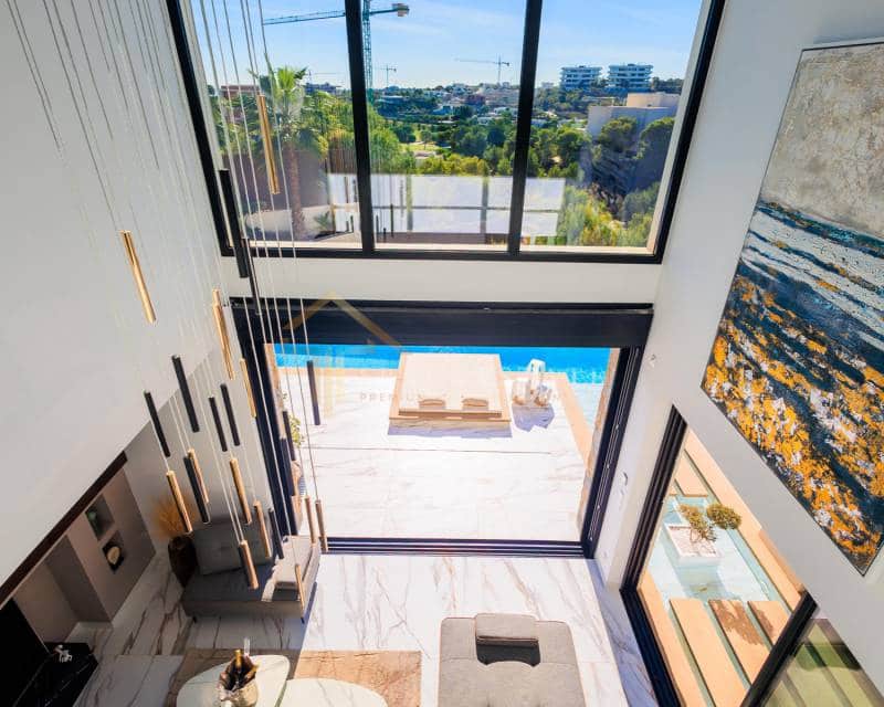 4 bedroom Villa for sale in Las Colinas Golf with pool garage - € 2,880,000 (Ref: 8148090)