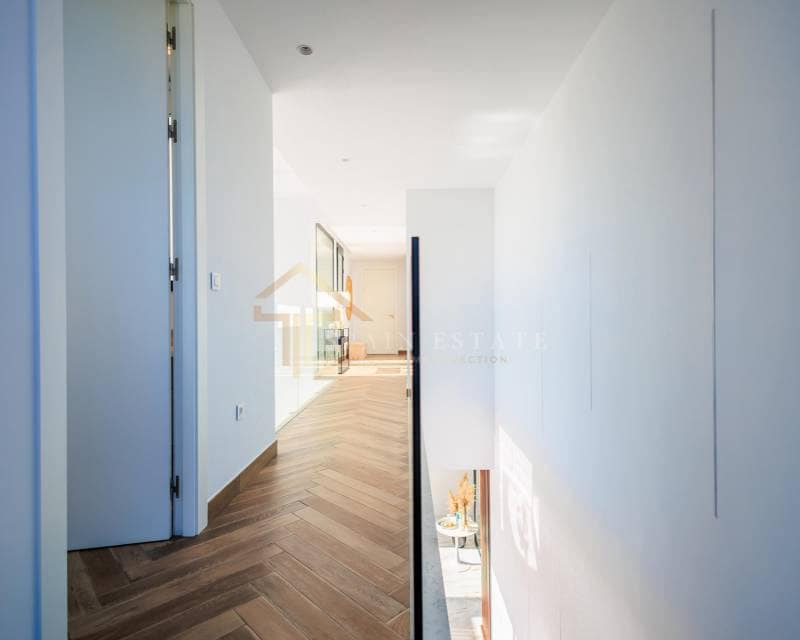 4 bedroom Villa for sale in Las Colinas Golf with pool garage - € 2,880,000 (Ref: 8148090)