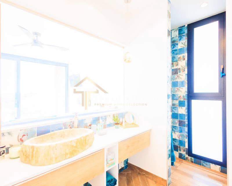 4 bedroom Villa for sale in Las Colinas Golf with pool garage - € 2,880,000 (Ref: 8148090)