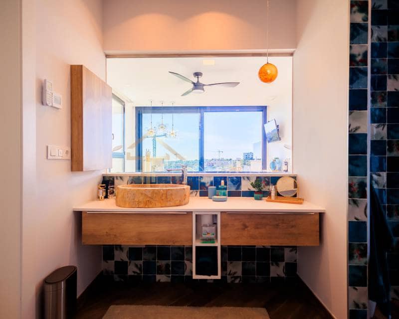 4 bedroom Villa for sale in Las Colinas Golf with pool garage - € 2,880,000 (Ref: 8148090)