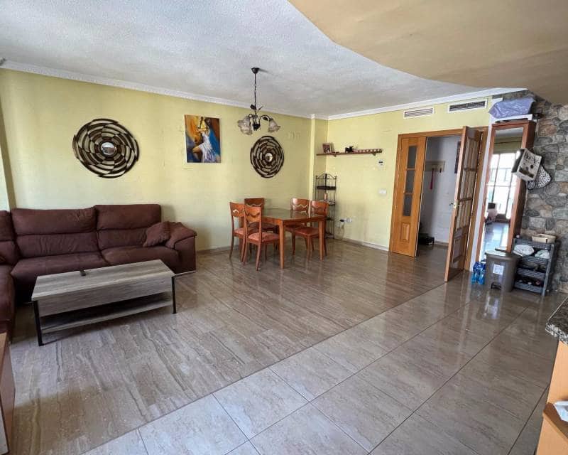 3 quarto Apartamento para arrendar em Alicante cidade com garagem - 1 300 € (Ref: 8168656)