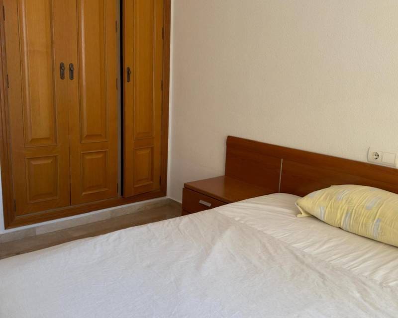 3 quarto Apartamento para arrendar em Alicante cidade com garagem - 1 300 € (Ref: 8168656)