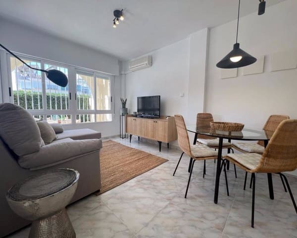 2 Zimmer Reihenhaus zu vermieten in El Chaparral - La Siesta - La Torreta, Torrevieja mit Pool - 800 € (Ref: 8231475)