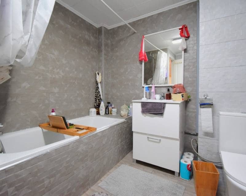 5 soveværelse Villa til salg i La Zenia med swimmingpool - € 399.000 (Ref: 8295249)