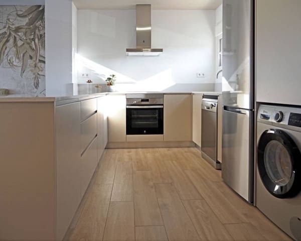 2 slaapkamer Appartement te koop in Orihuela Costa, Orihuela met zwembad - € 219.900 (Ref: 8410477)