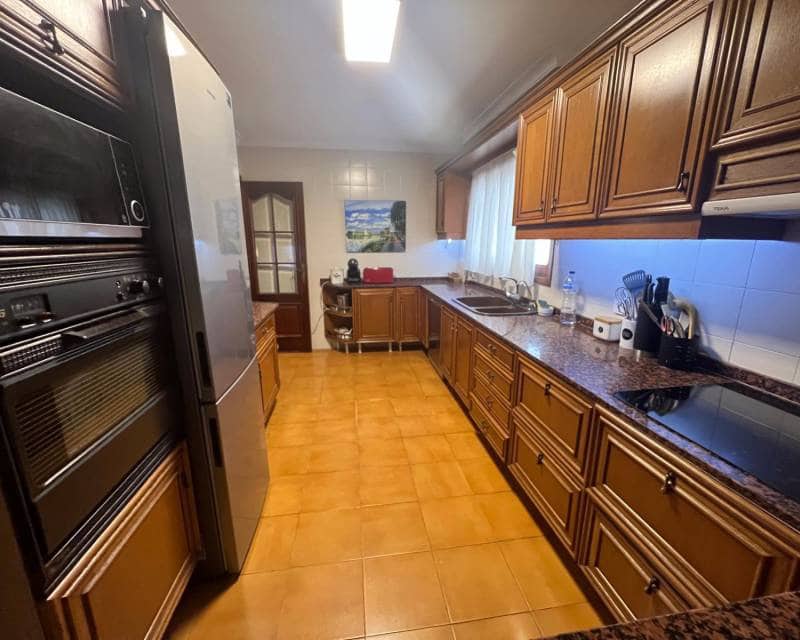 3 sypialnia Apartament do wynajęcia w Torrevieja - 1 250 € (Ref: 8504962)