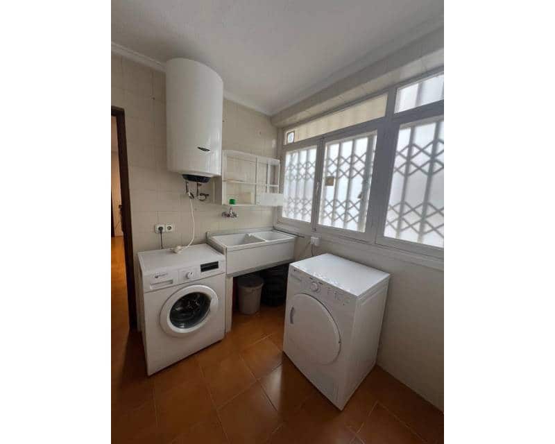 3 sypialnia Apartament do wynajęcia w Torrevieja - 1 250 € (Ref: 8504962)