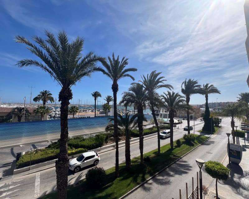 3 sypialnia Apartament do wynajęcia w Torrevieja - 1 250 € (Ref: 8504962)
