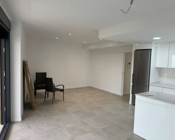 3 soverom Strandleiligheter til leie i Campoamor, Orihuela med svømmebasseng garasje - € 1 900 (Ref: 8548288)