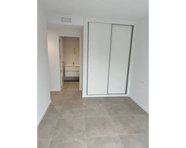 3 soverom Strandleiligheter til leie i Campoamor, Orihuela med svømmebasseng garasje - € 1 900 (Ref: 8548288)