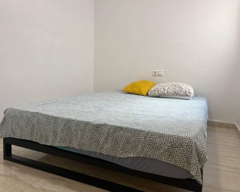 2 sypialnia Apartament do wynajęcia w Torrevieja z garażem - 750 € (Ref: 8553572)