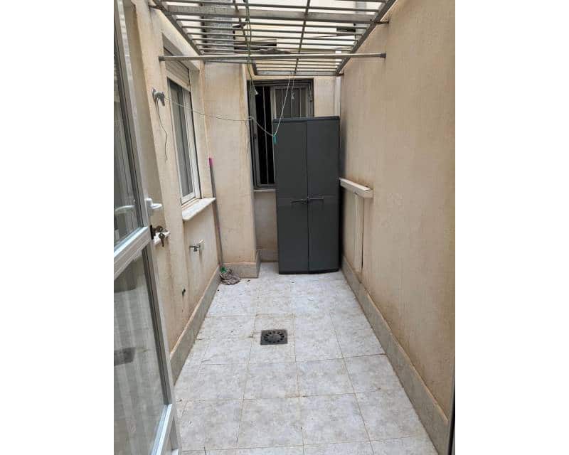 3 sypialnia Apartament do wynajęcia w Torrevieja - 950 € (Ref: 8577189)
