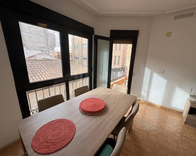 3 sypialnia Apartament do wynajęcia w Torrevieja - 950 € (Ref: 8577189)