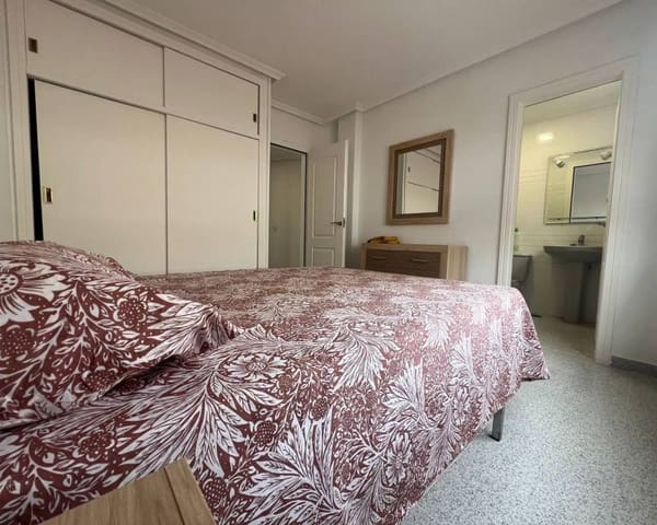 3 slaapkamer Penthouse te huur in Playa del Cura, Torrevieja - € 1.200 (Ref: 8607189)