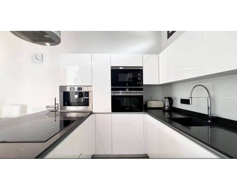 3 sypialnia Willa do wynajęcia w Orihuela Costa z basenem garażem - 2 300 € (Ref: 8611684)