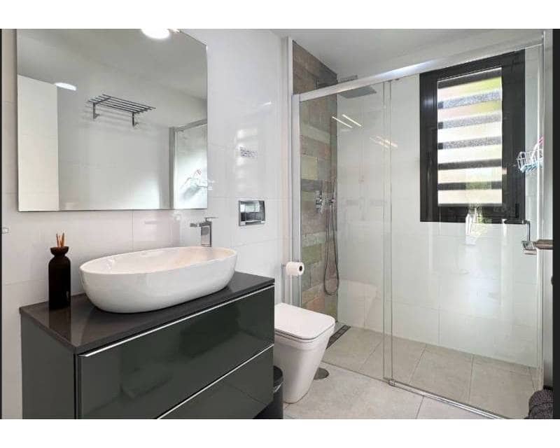 3 sypialnia Willa do wynajęcia w Orihuela Costa z basenem garażem - 2 300 € (Ref: 8611684)