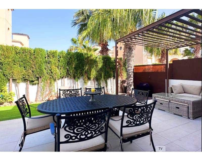 3 sypialnia Willa do wynajęcia w Orihuela Costa z basenem garażem - 2 300 € (Ref: 8611684)