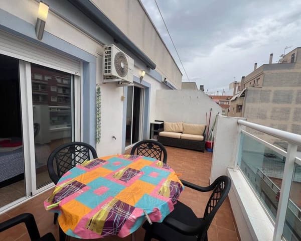 1 bedroom Penthouse for rent in Centro - Muelle Pesquero, Torrevieja with pool garage - € 625 (Ref: 8718493)