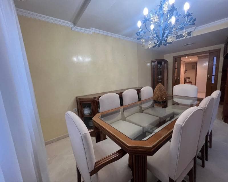 3 sypialnia Apartament do wynajęcia w Torrevieja z garażem - 1 100 € (Ref: 8751772)