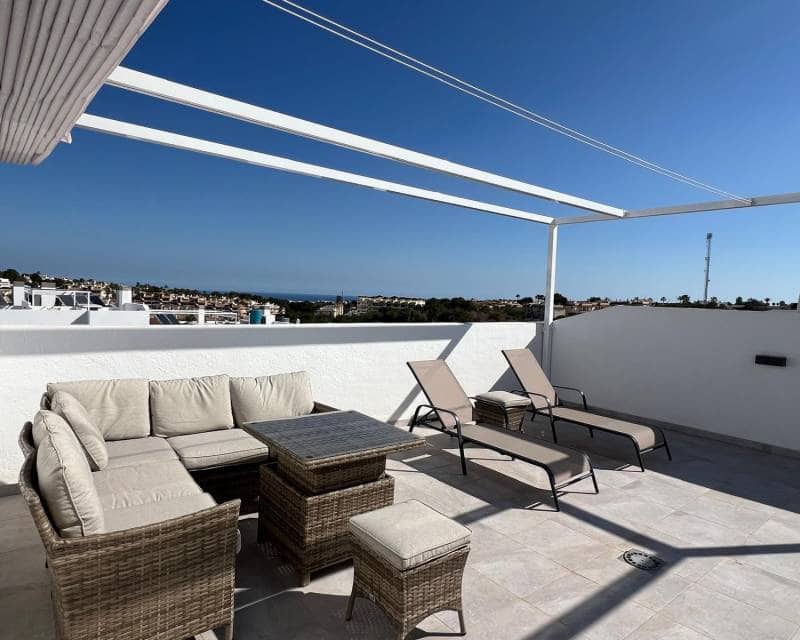 2 soveværelse Lejlighed til leje i Orihuela Costa med swimmingpool garage - € 1.250 (Ref: 8806727)