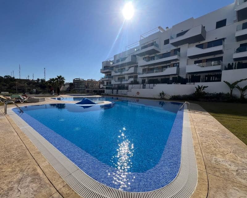 2 soveværelse Lejlighed til leje i Orihuela Costa med swimmingpool garage - € 1.250 (Ref: 8806727)