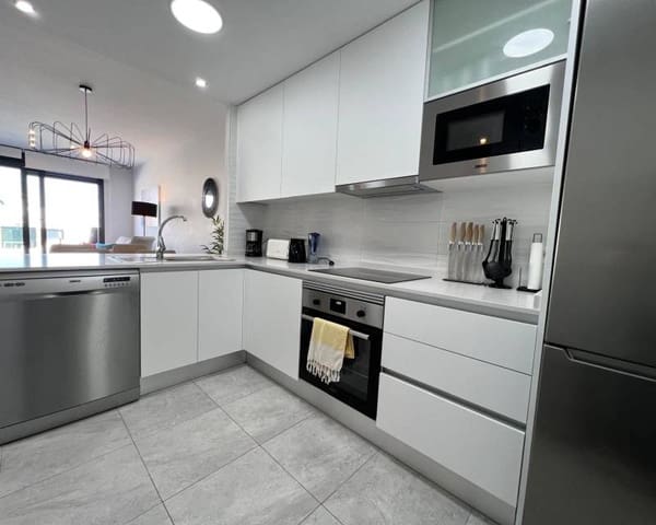 2 soveværelse Lejlighed til leje i Blue Lagoon med swimmingpool garage - € 1.250 (Ref: 8806727)