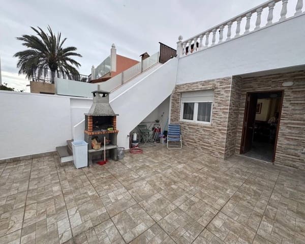 2 bedroom Villa for rent in El Chaparral - La Siesta - La Torreta, Torrevieja - € 750 (Ref: 8837736)