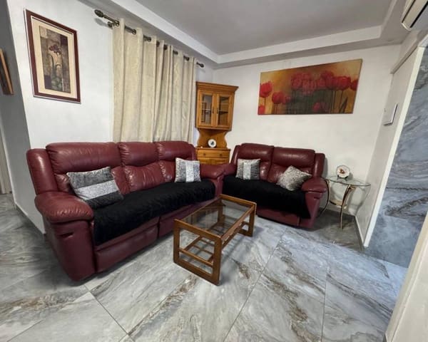 2 bedroom Villa for rent in El Chaparral - La Siesta - La Torreta, Torrevieja - € 750 (Ref: 8837736)