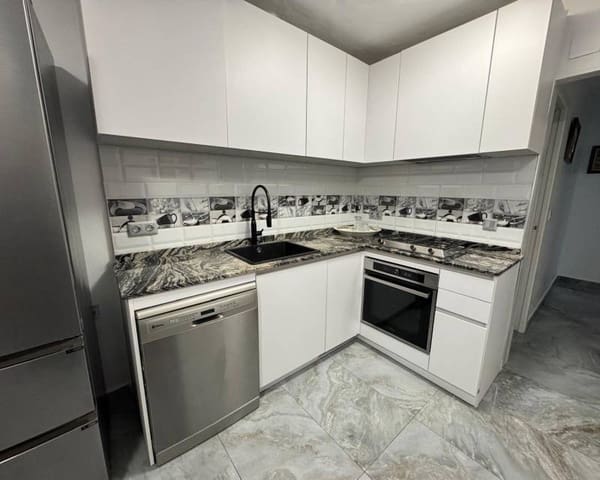 2 bedroom Villa for rent in El Chaparral - La Siesta - La Torreta, Torrevieja - € 750 (Ref: 8837736)