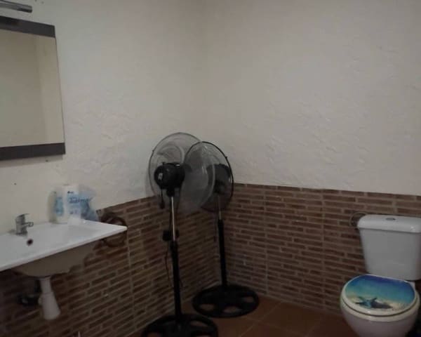 2 slaapkamer Bedrijf te huur in Centro - Muelle Pesquero, Torrevieja - € 18.000 (Ref: 8868465)