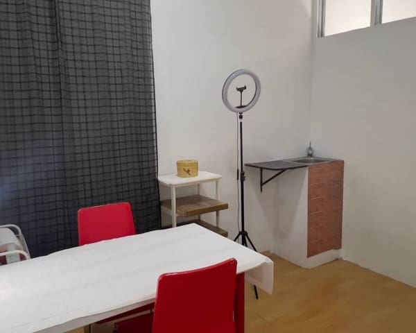 2 slaapkamer Bedrijf te huur in Centro - Muelle Pesquero, Torrevieja - € 18.000 (Ref: 8868465)