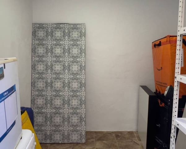 2 slaapkamer Bedrijf te huur in Centro - Muelle Pesquero, Torrevieja - € 18.000 (Ref: 8868465)