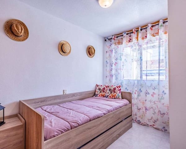 2 Zimmer Penthouse zu verkaufen in Playa de los Náufragos, Torrevieja mit Garage - 187.200 € (Ref: 8893678)
