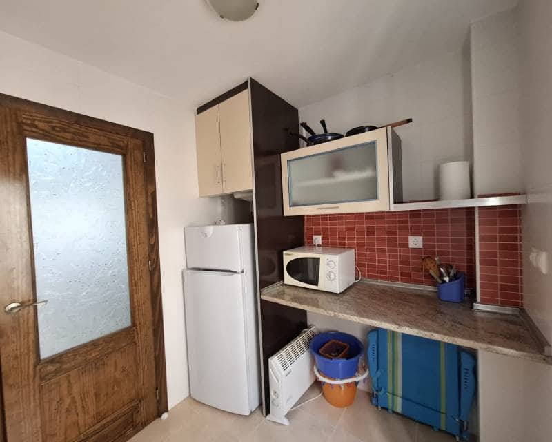 Appartement de 2 chambres à louer à Orihuela Costa avec piscine - 800 € (Ref: 8960967)