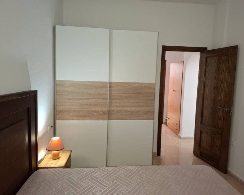 Appartement de 2 chambres à louer à Orihuela Costa avec piscine - 800 € (Ref: 8960967)