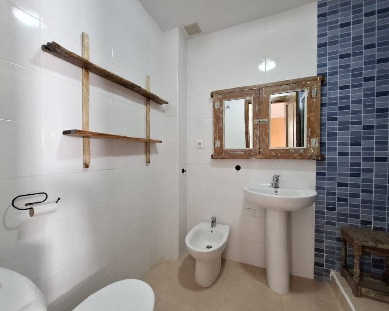 Appartement de 2 chambres à louer à Orihuela Costa avec piscine - 800 € (Ref: 8960967)