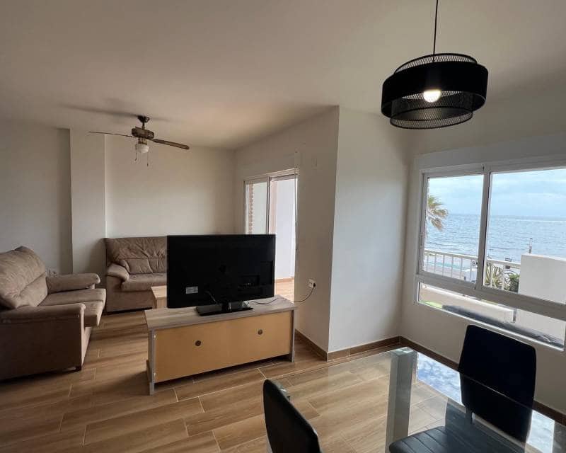2 quarto Apartamento para arrendar em Torrevieja com piscina - 1 200 € (Ref: 8971608)
