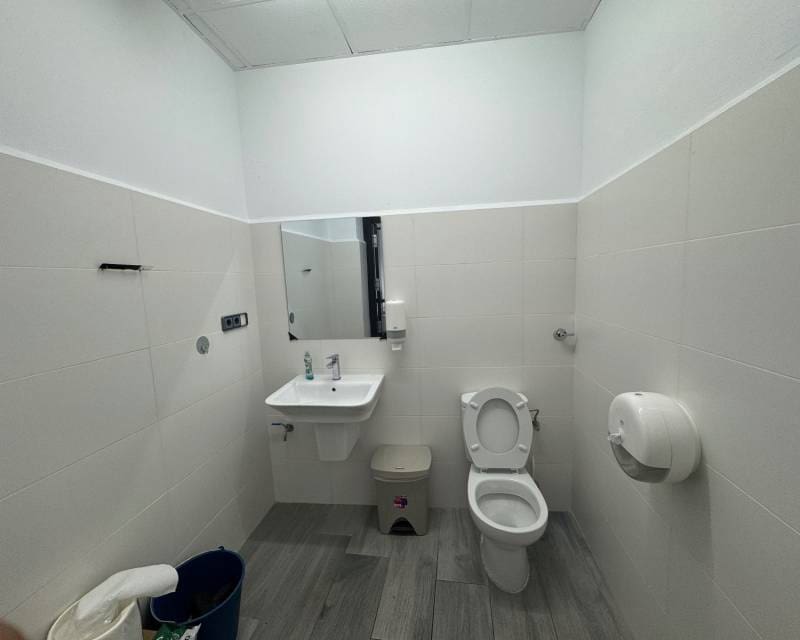 2 soverom Bedrift til leie i Elche / Elx - € 50 000 (Ref: 8980779)